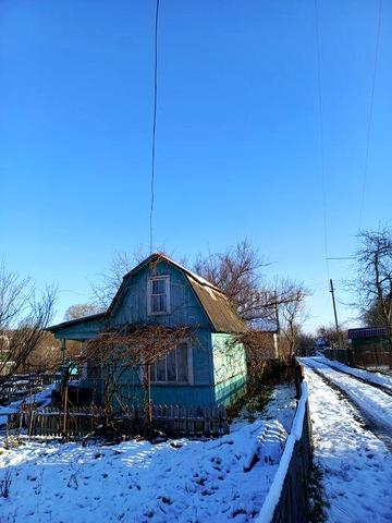 Дача з гарним заїздом ЗАЗ  біля стадіону