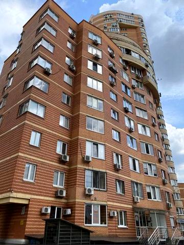 Продаж 1-кімнатна, Позняки, Осокорки, Срібнокільська 12