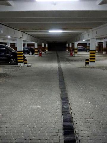 Здана, Центр,Трикімнатна,  ліфт працює, (Бандери-Сахарова) ЖК Центральне