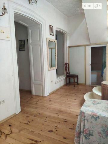 Продаж 3к Квартира Новосельського вулиця