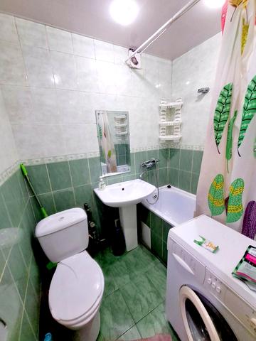 Віктора Чміленка вул. (Дзержинського), 5