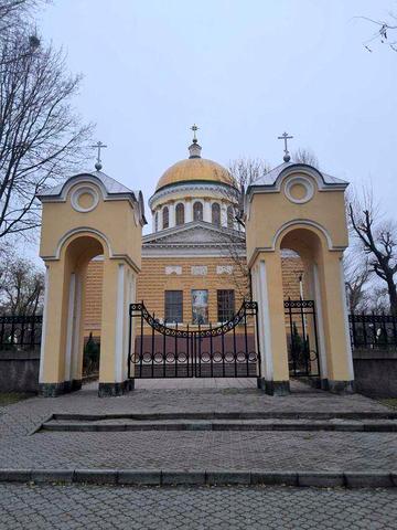 Продам 2-х км. кв. Район парка Шевченко, вул. М. Магомаева 10