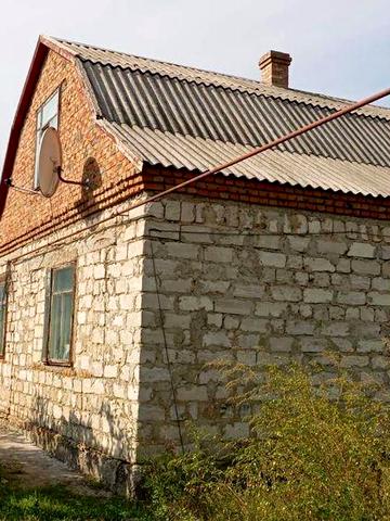 Продам добротный дом