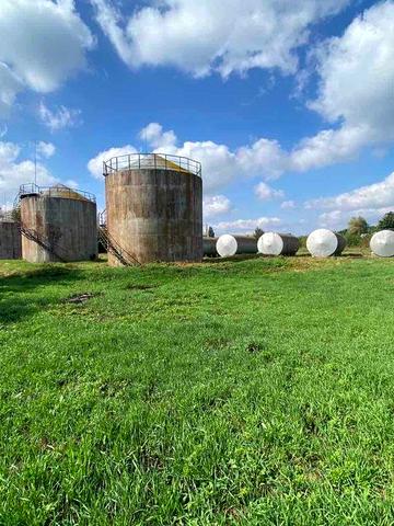 Продаємо нафтобазу с. ЗГУРІВКА