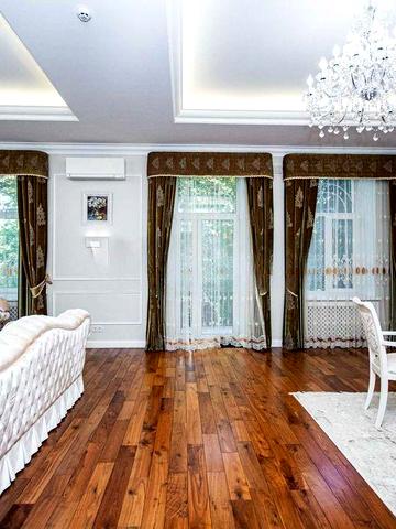 Богомольця 5 Центр Липки Урядовий квартал Єдина в Києві ЖК Академіка Богомольця 5