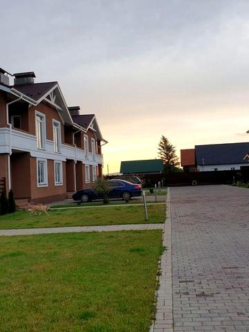 Продам гарний новий котедж в м.Мукачево