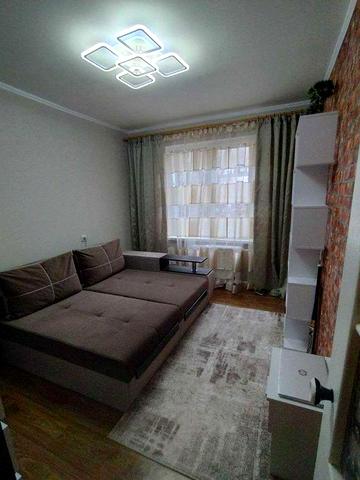 SK S4 Продам 4 комнатную квартиру Песочин, м/р Надия