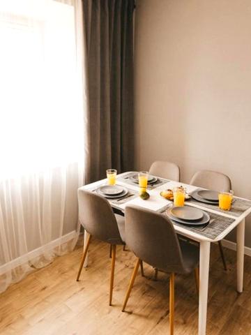 Новая стильная двухкомнатная квартира Бавовна