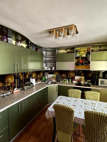 3 комн. кв с мебелью и техникой на Южной