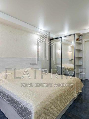 Без% Продається 5-к квартира, 147 м² на вул. Івана Миколайчука, 3 ЖК Respublika