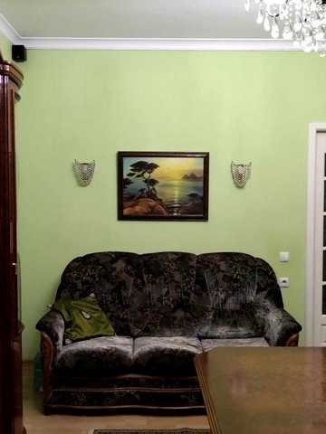 ТРЦ Аврора пр. Соборный!Продажа: 4 ком.кв.