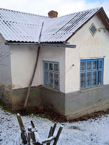 Будинок, дача, земельна ділянка