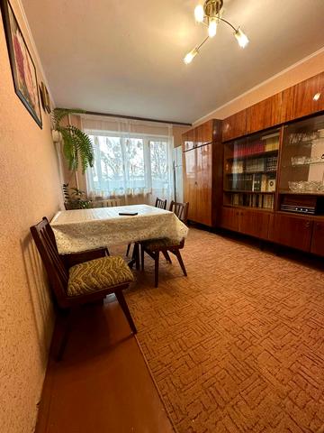 Соломянська вул. (Толстого), 76