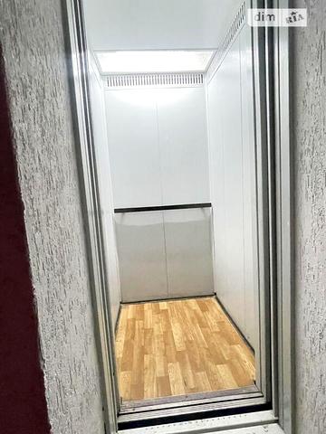 Продаж 3к Квартира Карпатської Січі вулиця