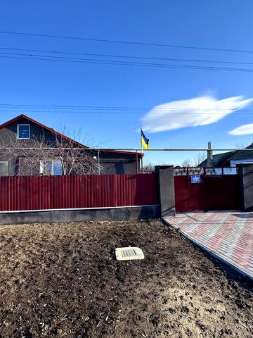 Молодіжна, 15