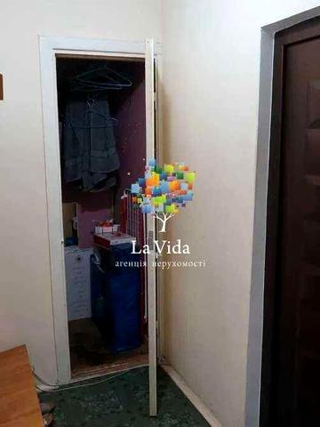 Продам 1к квартиру Братиславська 12