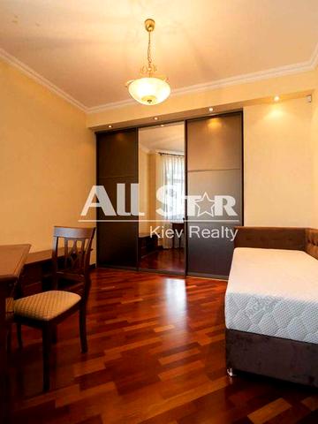 Оренда 4к квартири в Києві, Бульварно-Кудрявська вул. 36 Без комісії