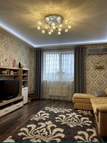 Тополина вул., 7