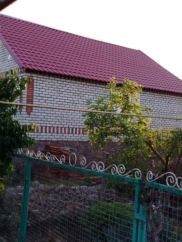 Продам будинок(недобудований) в центрі міста .