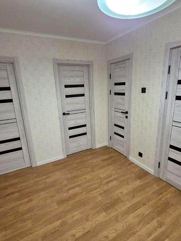 Продаж 2к Квартира Миру вулиця