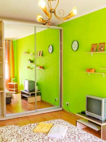 Яркая квартира