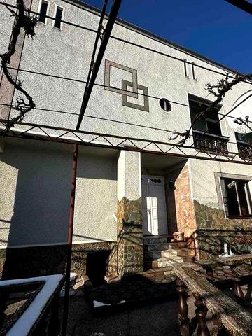 Продається будинок в с. Угля