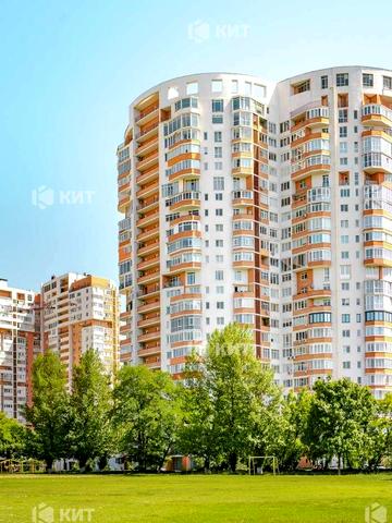 Культури вул., 22б