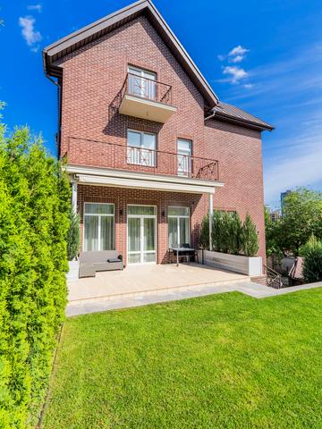 Лубенська вул., 4а