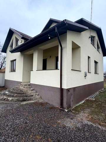 Продається будинок в Сутисках