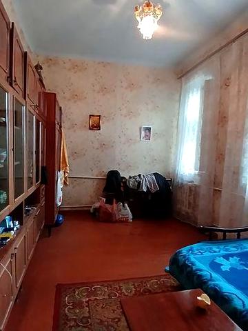 Продаю 1 квартиру  Сенная 1