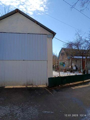 Продається будинок з меблями