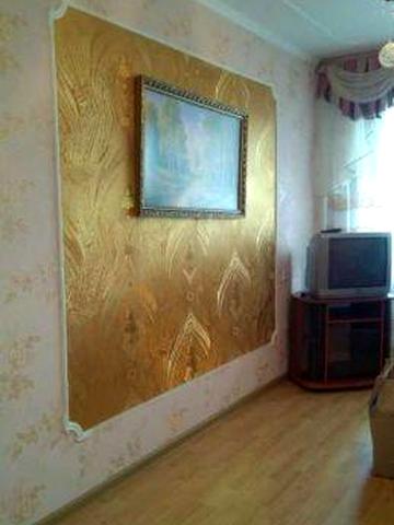 Олександра Клосовського вул., 8