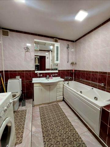 Продам 3-ох кімнатну квартиру поліпшеного планування