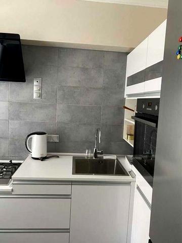 YY S4 Продам 2кім. кв м. 23 Серпня, вул Проспект Науки Є-Відновлення