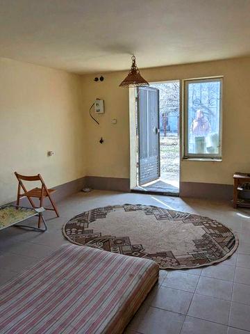 Продам дачу (таун-хаус) в Каролино- Бугазе.