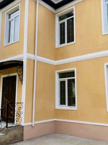 Тополина вул., 4