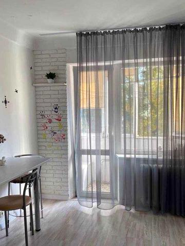 Продаж 2к.кв. вул.Світлицького 13.