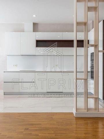 Андрія Верхогляда вул. (Михайла Драгомирова), 11