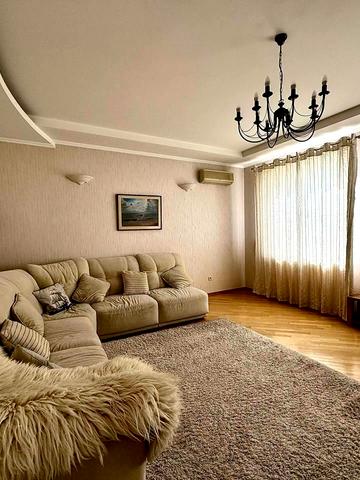 Січових стрільців вул., 6