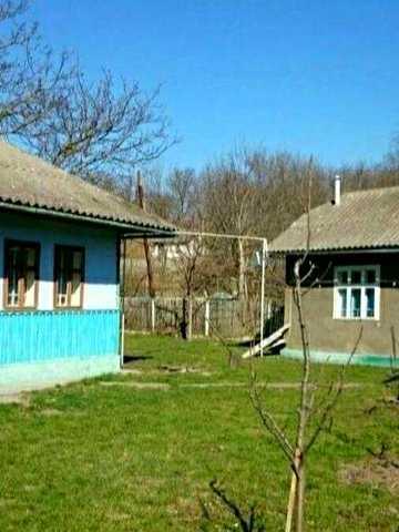 Будинок в селі Горошівці