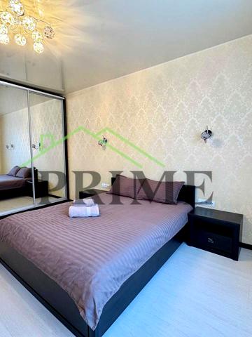 майдан Незалежності пл., 1Б