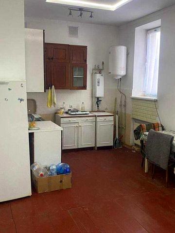 Продається 1-кімнатна квартира в центрі міста