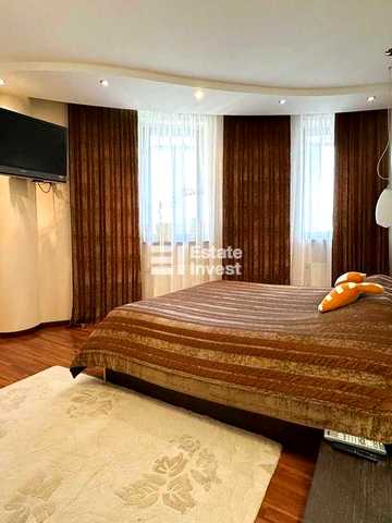 Продам 3 кімн. квартиру в новобудові на вул. Отакара Яроша, 22