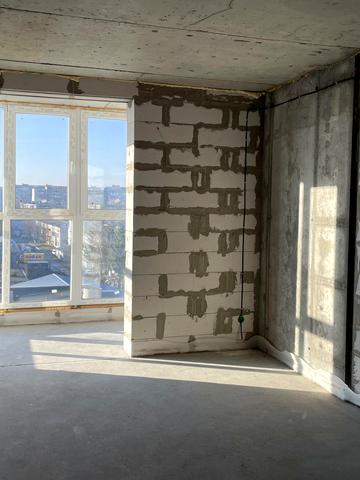 Костянтина Василенка вул. (30-річчя Перемоги), 14б