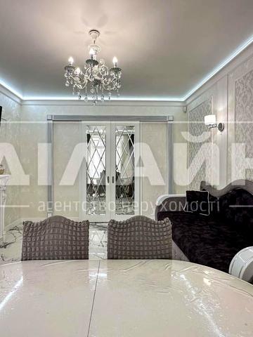 Соборний просп. (Леніна), 91