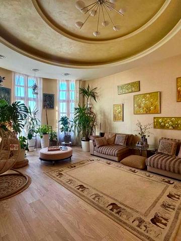 Аренда 4 комнатной на Шелковичной 22