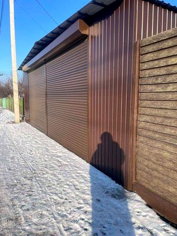 Будинок на березі Кременчуцького водосховища