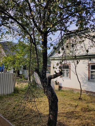 Продам заміський будинок