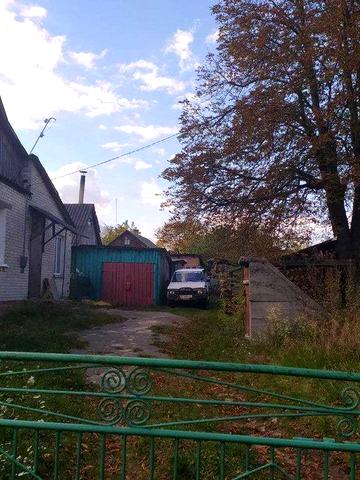 Будинок у хорошому районі