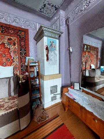 Володимира Великого вул., 14